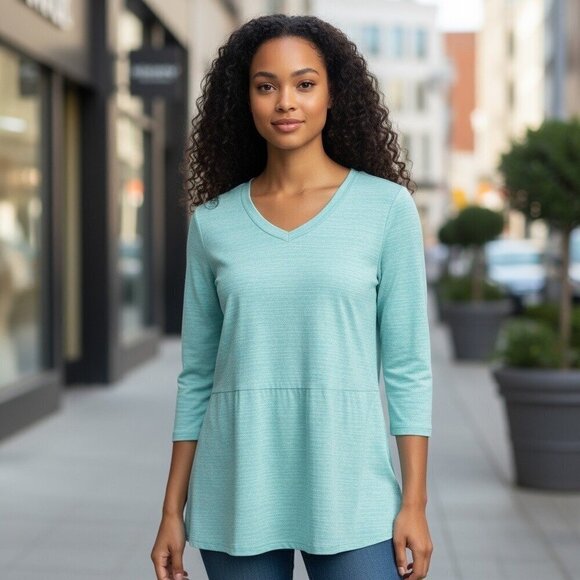Ellen Tracy Tops - Ellen Tracy Women's Turquoise Lightweight Top